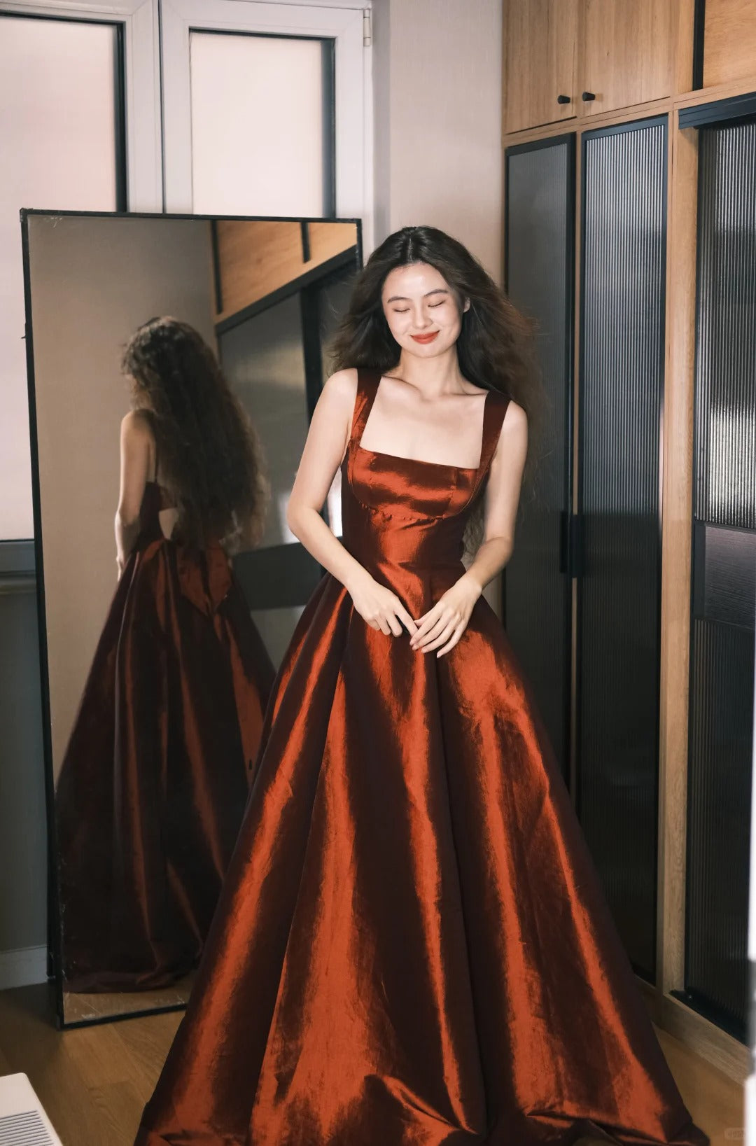 Elegant Burgundy A-Line Square Neck Bow Satin Long Prom Dress Evening Dress Main image