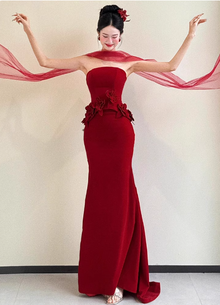 Elegant Burgundy Mermaid Strapless 3D Floral Satin Train Formal Prom Dresses Secondary image