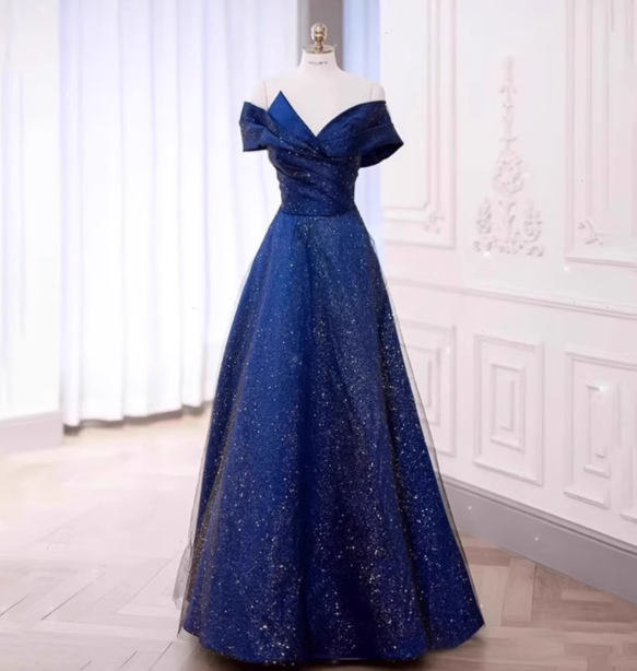 Elegant Burgundy Off-The-Shoulder A-Line Satin Tulle Long Formal Prom Dresses