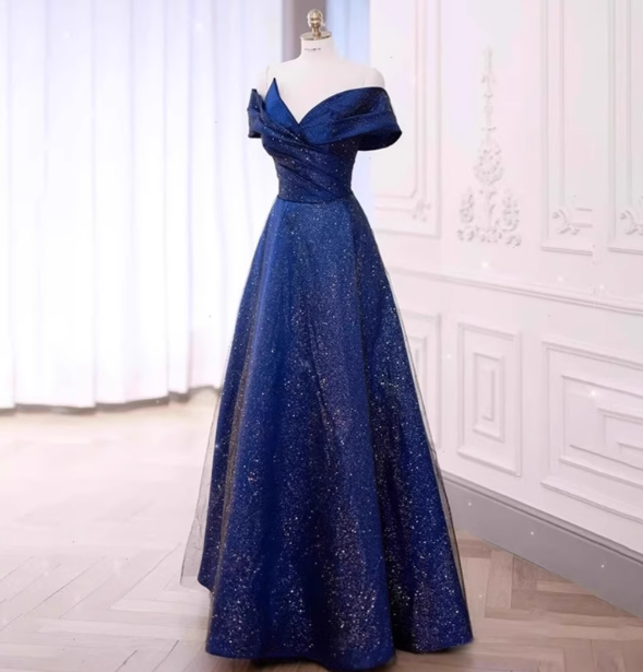 Elegant Burgundy Off-The-Shoulder A-Line Satin Tulle Long Formal Prom Dresses
