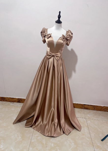 Elegant Champagne Gold Deep V-Neck Bow Satin Long Formal Prom Dresses Main image