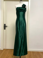 Elegant Dark Green 3D Floral One-Shoulder Satin Long Formal Prom Dresses