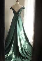 Elegant Dark Green A-Line Off-Shoulder Sequined Satin Long Formal Prom Dresses