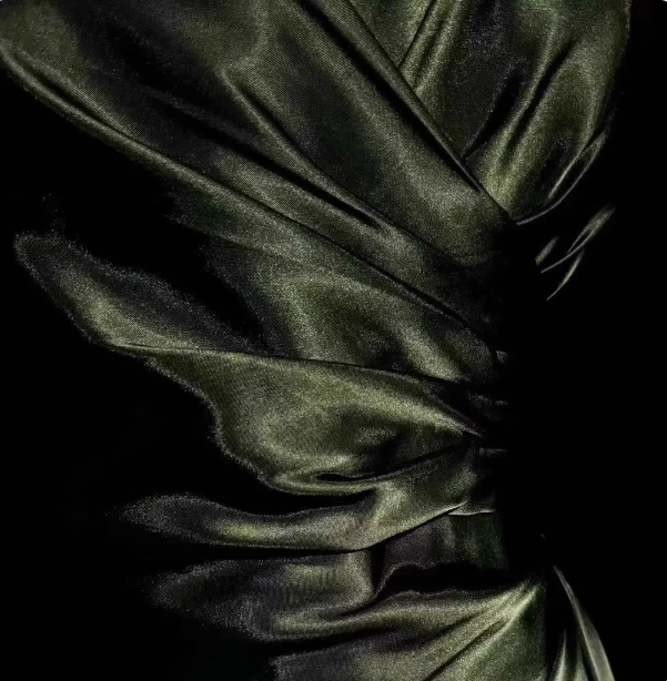 Elegant Dark Green Spaghetti Strap V-Neck Ruched Satin Long Formal Prom Dresses