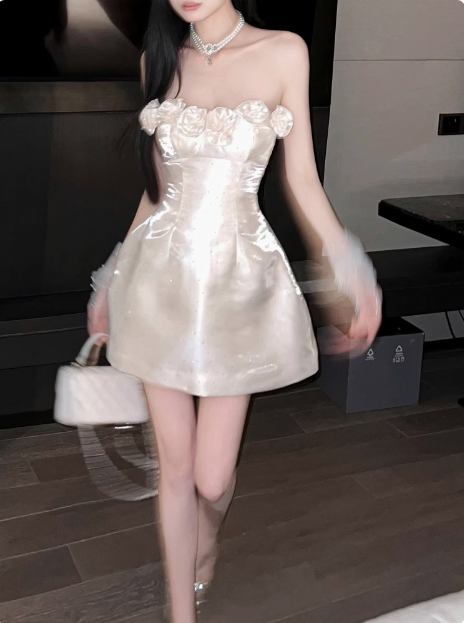 Elegant French Style Tube Top Three-Dimensional Flower One Shoulder Satin A-Line 17Th Birthday Homecoming Dresses Secondary image