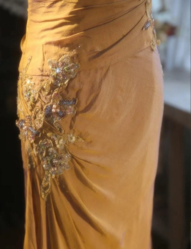 Elegant Ginger Yellow Mermaid V-Neck Beaded Embroidered Satin Formal Prom Dresses