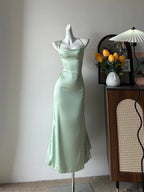 Elegant Green Slim Fit Halter Backless Ruffle Satin Formal Prom Dresses