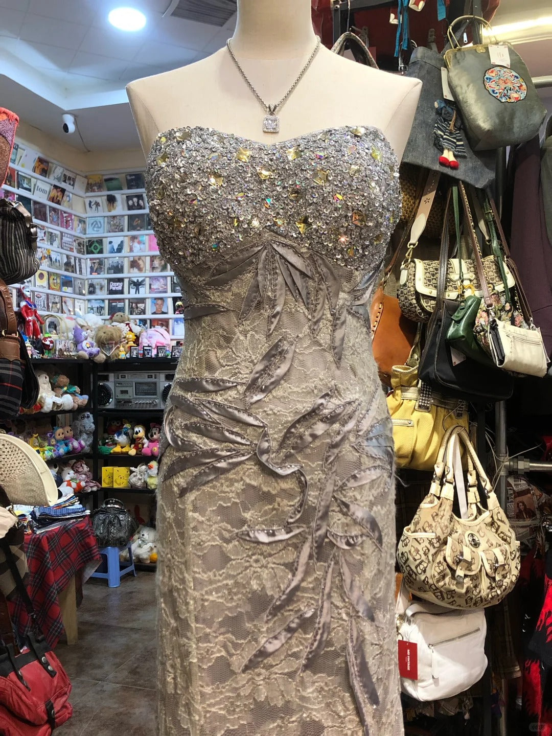 Elegant Grey Mermaid Strapless Sequined Lace Long Formal Prom Dresses