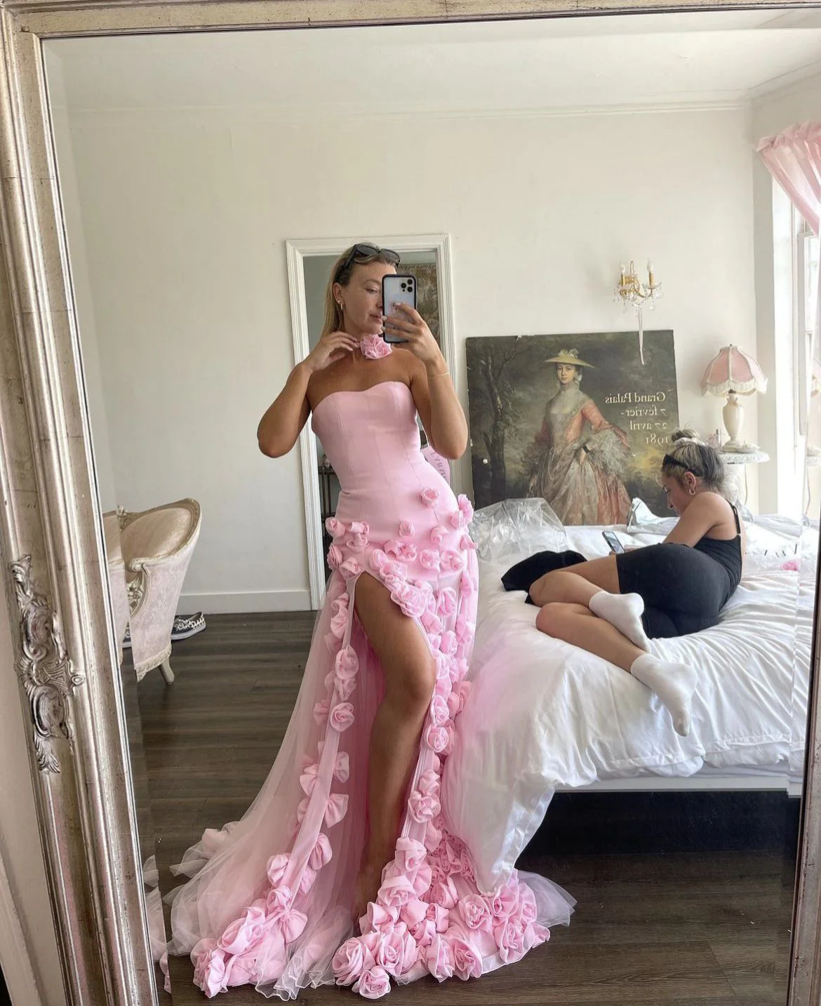 3D Flowers Formal Prom Dresses Strapless Split A-Line Dubai Arabia Women Formal Evening Gowns Formal Special Occasion Dresses Vestidos