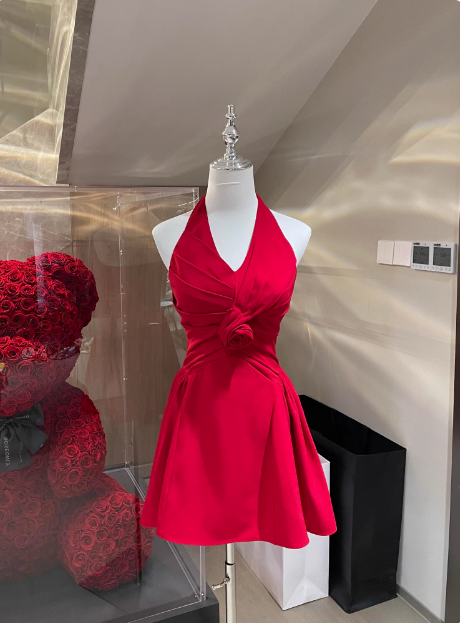 Elegant Halter Neck Red Satin A-Line Birthday Short Skirt Homecoming Dresses Secondary image