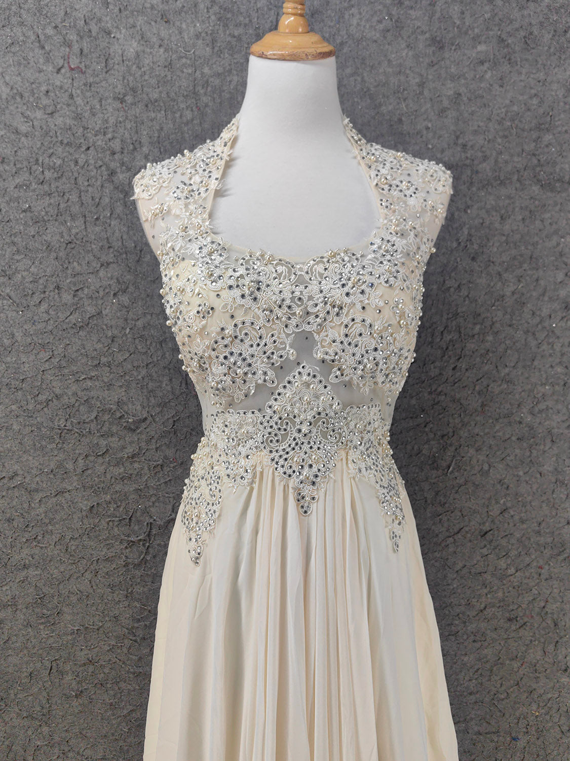 Elegant Ivory Cap-Sleeve Pearl Lace Chiffon Long Formal Prom Dresses Secondary image