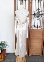 Elegant Ivory Halter Off-The-Shoulder Slim-Fit Satin Long Formal Prom Dresses
