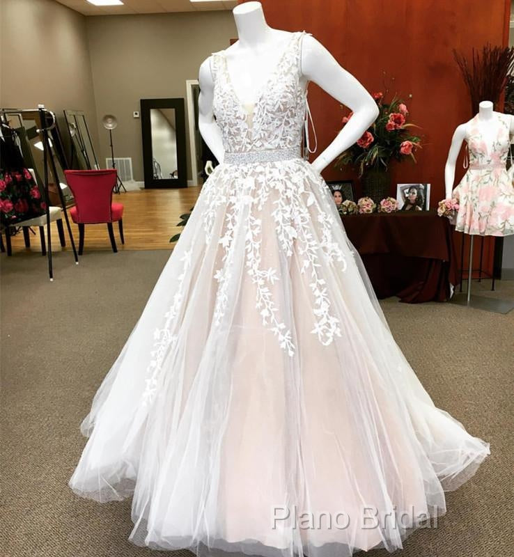 Elegant Ivory Lace Embroidery Champagne Tulle Wedding Dresses V Neck Secondary image
