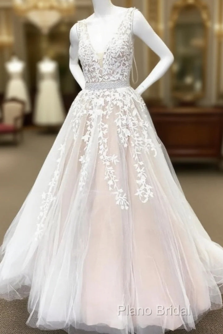 Elegant Ivory Lace Embroidery Champagne Tulle Wedding Dresses V Neck Main image