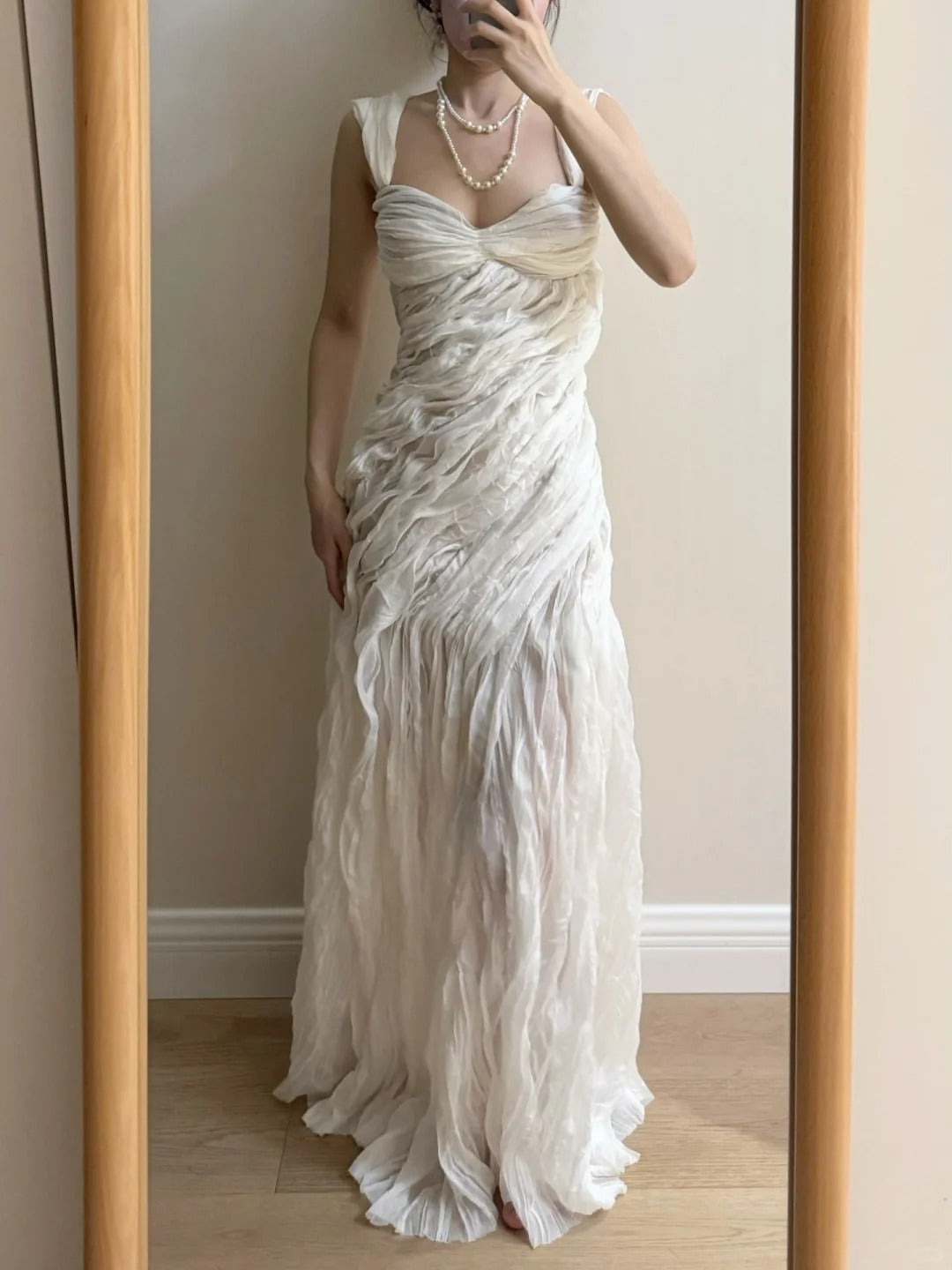 Elegant Ivory Pleated Satin Long Formal Prom Dresses