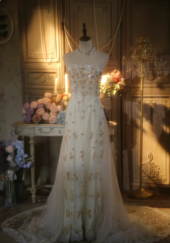 Elegant Ivory Strapless Beaded Floral Tulle Train Long Formal Prom Dresses