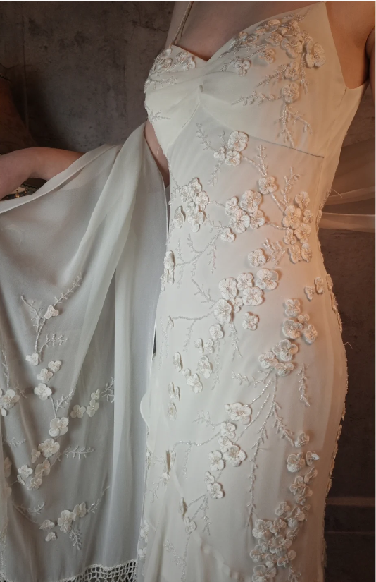 Elegant Ivory Mermaid V-Neck Thin Straps 3D Floral Chiffon Long Formal Prom Dresses
