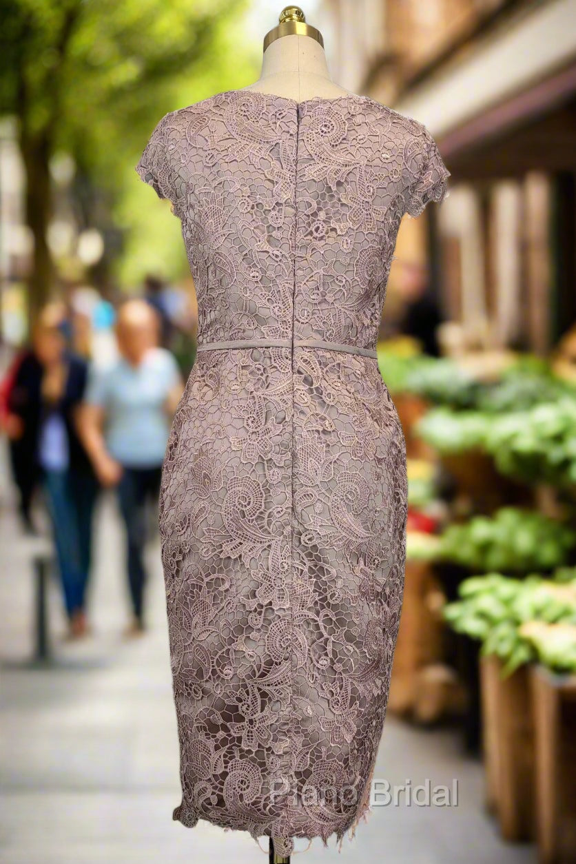 Elegant Lace V-neck Cap Sleeves Mother of the Bride Dresses with Sash