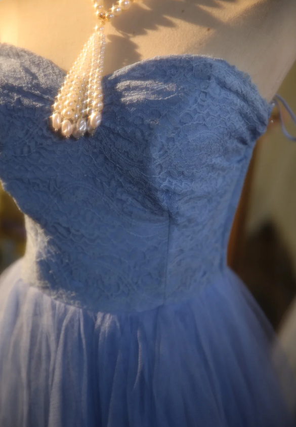 Elegant Light Blue A-Line Sweetheart Neckline Lace Tulle Long Formal Prom Dresses