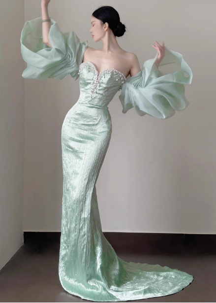 Elegant Light Mint Green Mermaid Sweetheart Neck Pearl Backless Shiny Satin Train Formal Prom Dresses Secondary image