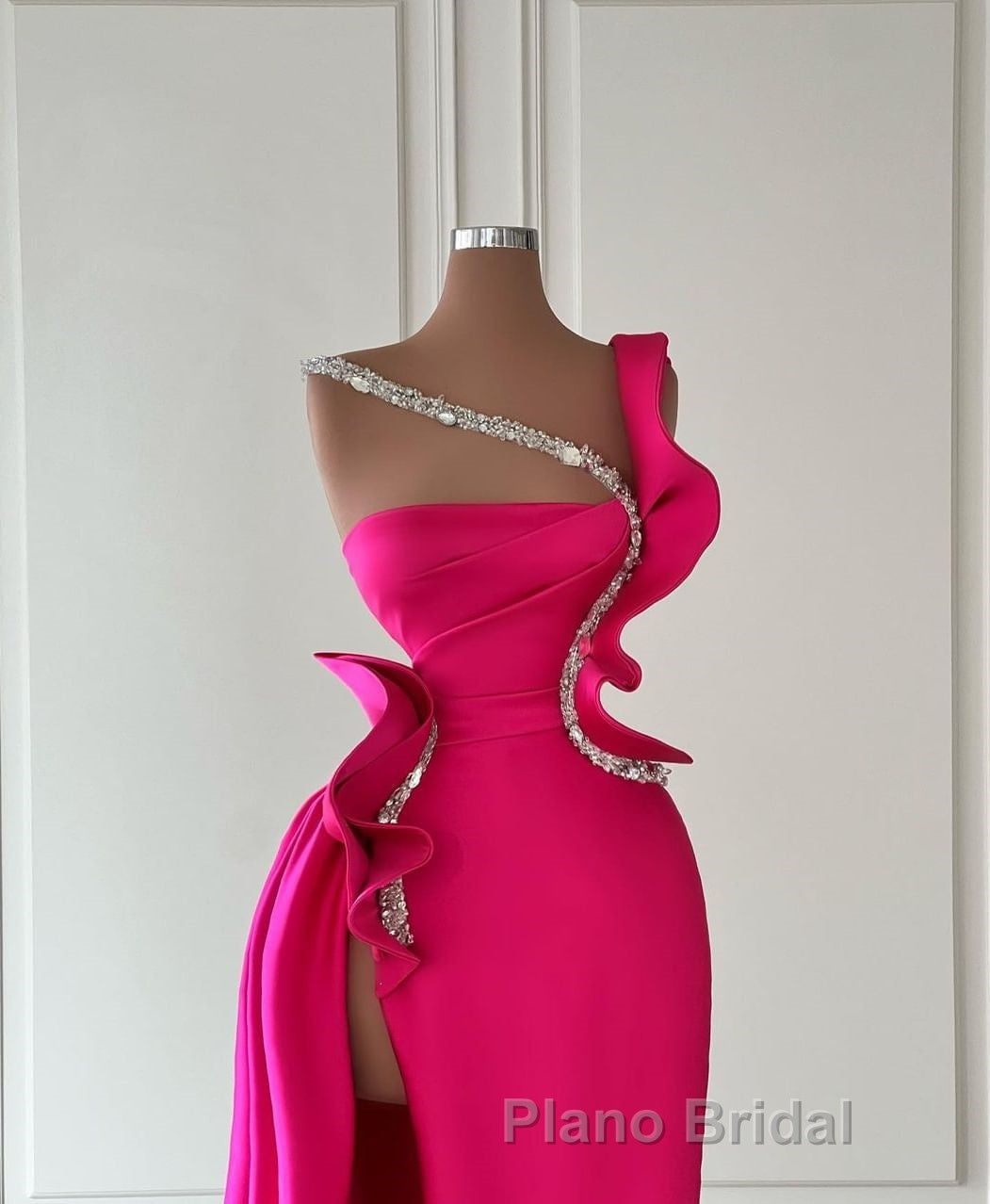 Elegant Long Glitter Sleeveless Front Split Long Formal Prom Dresses With Ruffles Long