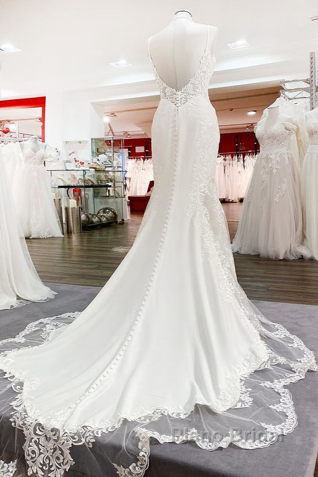 Elegant Long Mermaid Spaghetti Straps Lace Satin Open Back Wedding Dress