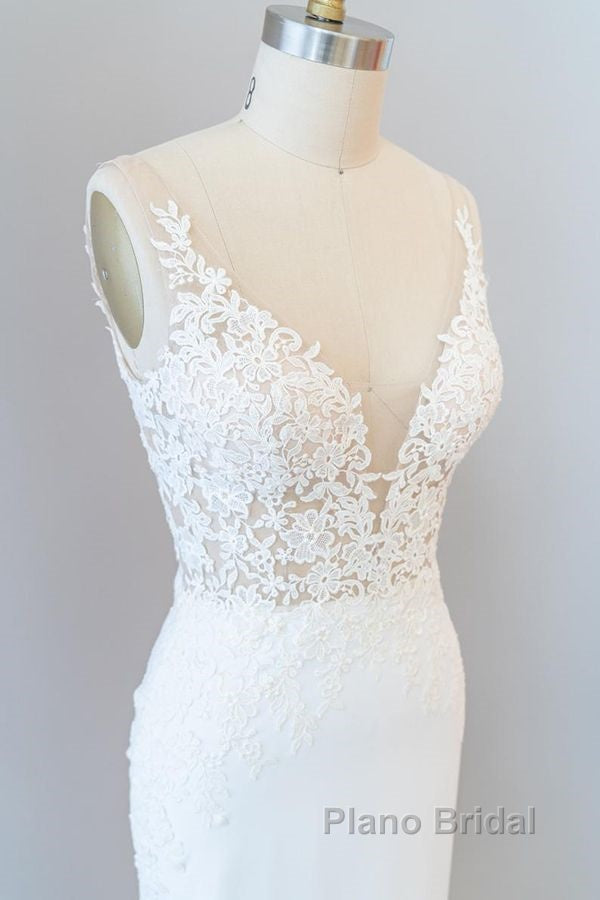 Elegant Long Mermaid V-neck Lace Backless Wedding Dress