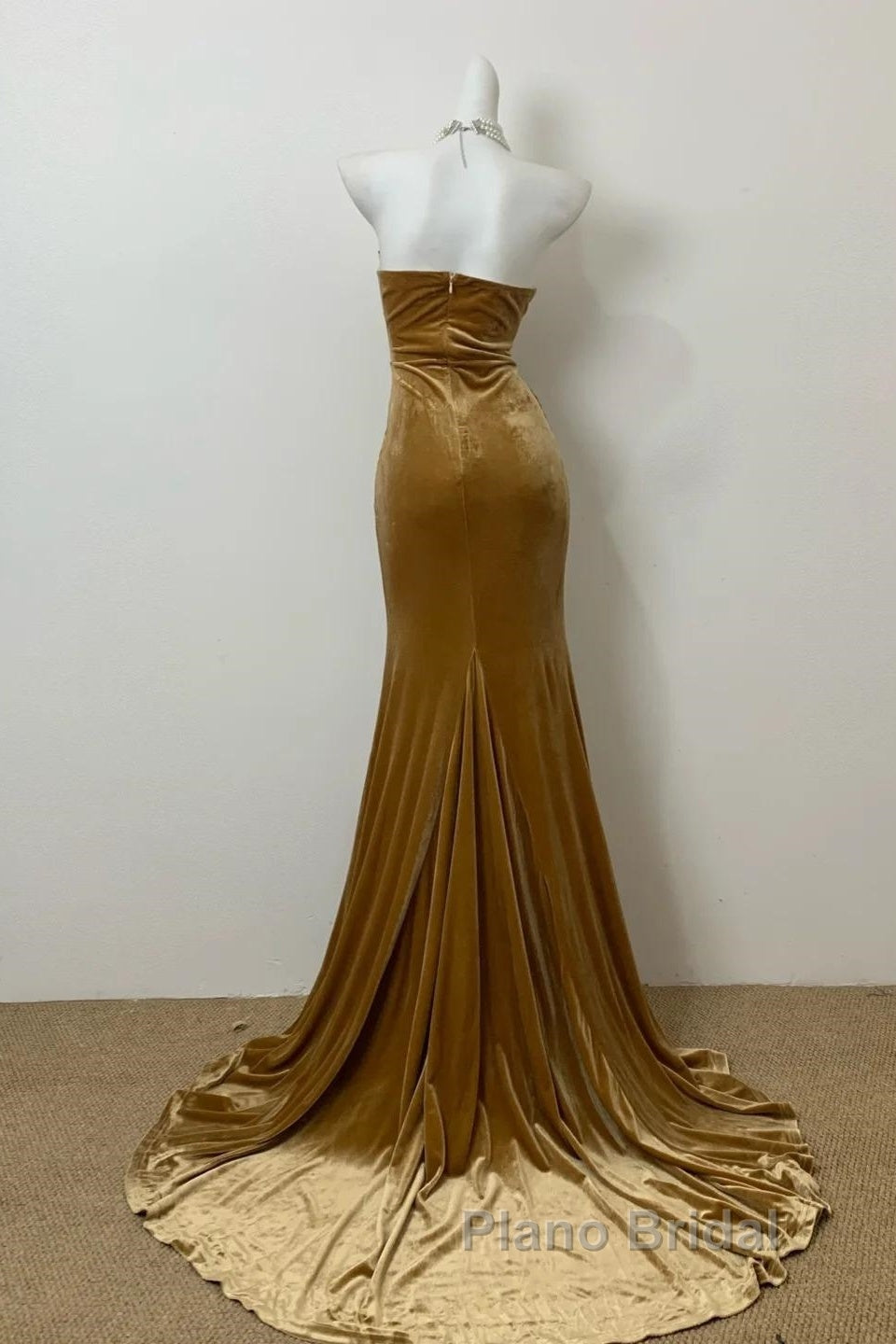 Elegant Mermaid Sweetheart Neck Velvet Long Formal Prom Dresses Strapless Formal Evening Gown