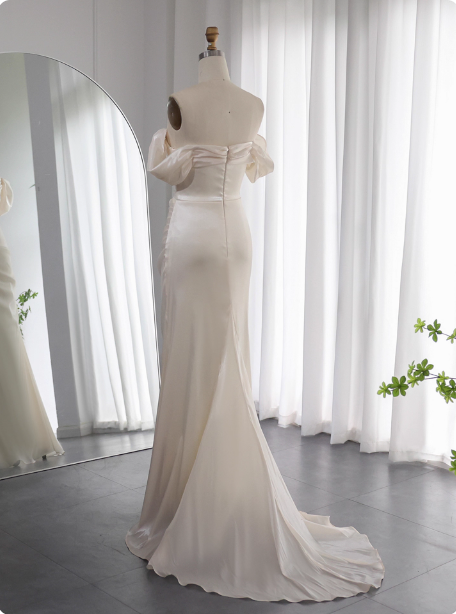 Elegant Mint Green Mermaid Strapless Rhinestone Hotfix Slit Satin Long Formal Prom Dresses