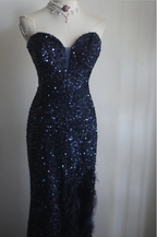 Elegant Navy Blue Mermaid Heart-Shaped Neckline Feather Sequined Long Formal Prom Dresses