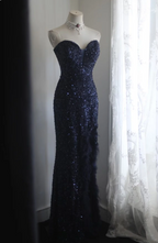 Elegant Navy Blue Mermaid Heart-Shaped Neckline Feather Sequined Long Formal Prom Dresses