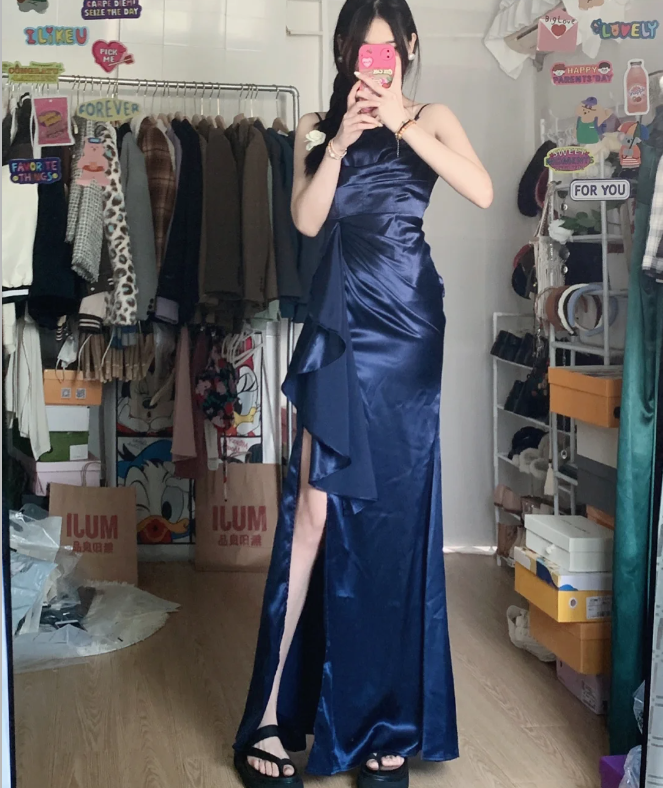 Elegant Navy Blue Mermaid High-Slit Ruffled Satin Long Formal Prom Dresses