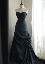 Elegant Navy Blue Mermaid Pleated Satin Long Formal Prom Dresses