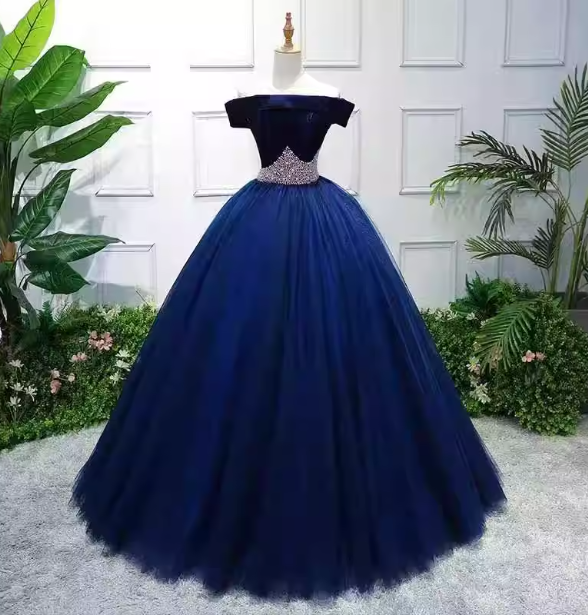 Elegant Navy Blue Off-The-Shoulder Velvet Tulle Ball Gown Prom Dresses Sweet 16 Dresses
