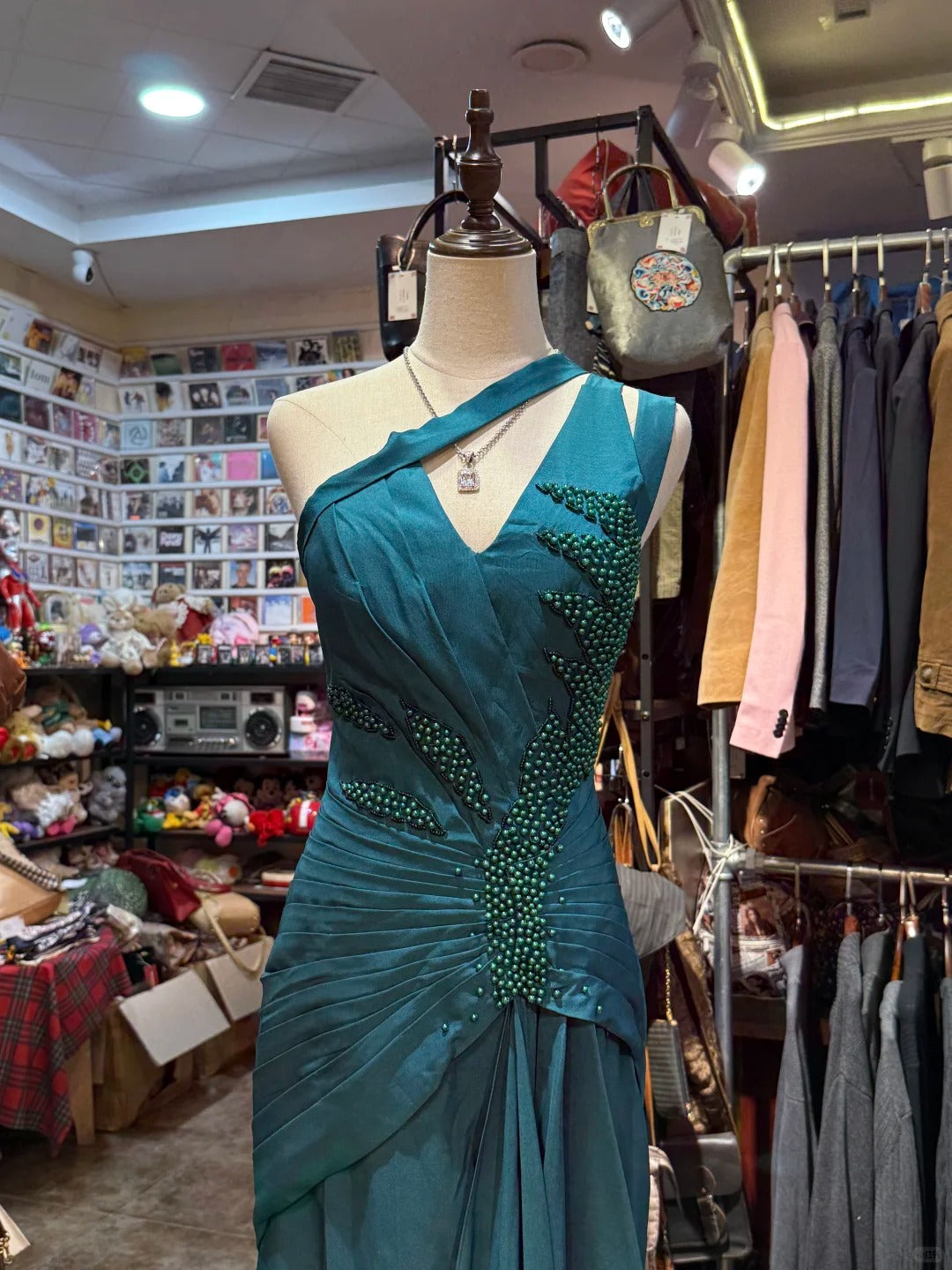 Elegant Peacock Green One-Shoulder Pearl Ribbon Satin Long Formal Prom Dresses Prom Gown