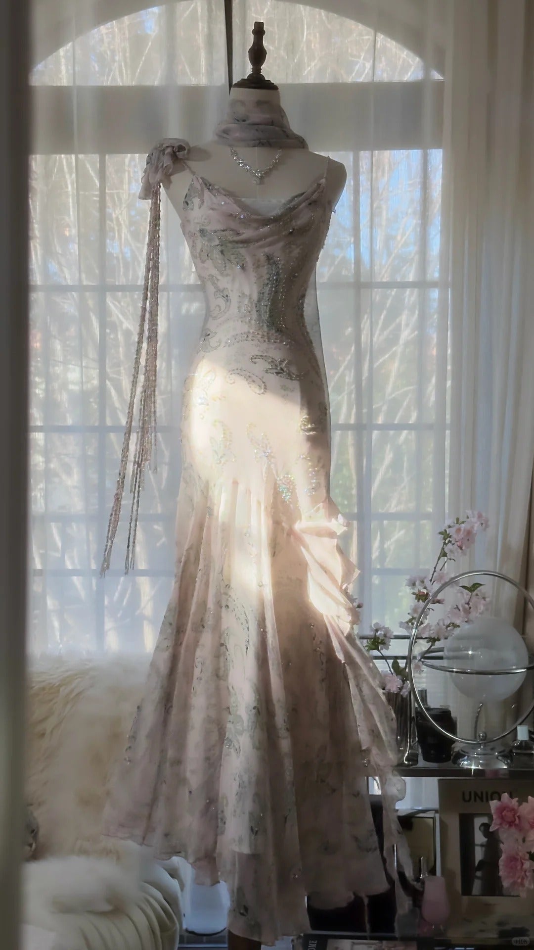 Elegant Pink Chiffon Lotus Beaded Mermaid Long Prom Dress Secondary image