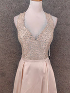 Elegant Pink Halter Neck V-Neck Rhinestone Lace Satin Long Formal Prom Dresses