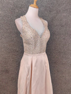Elegant Pink Halter Neck V-Neck Rhinestone Lace Satin Long Formal Prom Dresses