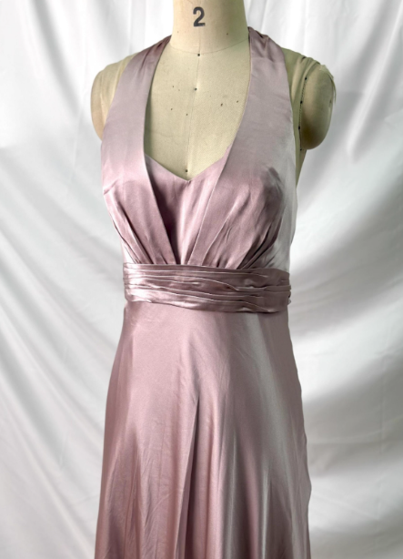 Elegant Pink Halter Neck V-Neck Slim-Fit Satin Long Formal Prom Dresses Secondary image