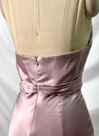 Elegant Pink Halter Neck V-Neck Slim-Fit Satin Long Formal Prom Dresses