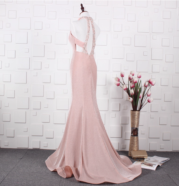 Elegant Pink Mermaid Halter V-Neck Satin Train Formal Prom Dresses