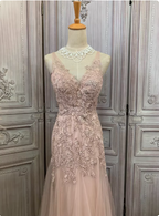 Elegant Pink Mermaid V-Neck Lace Embroidery Tulle Long Formal Prom Dresses
