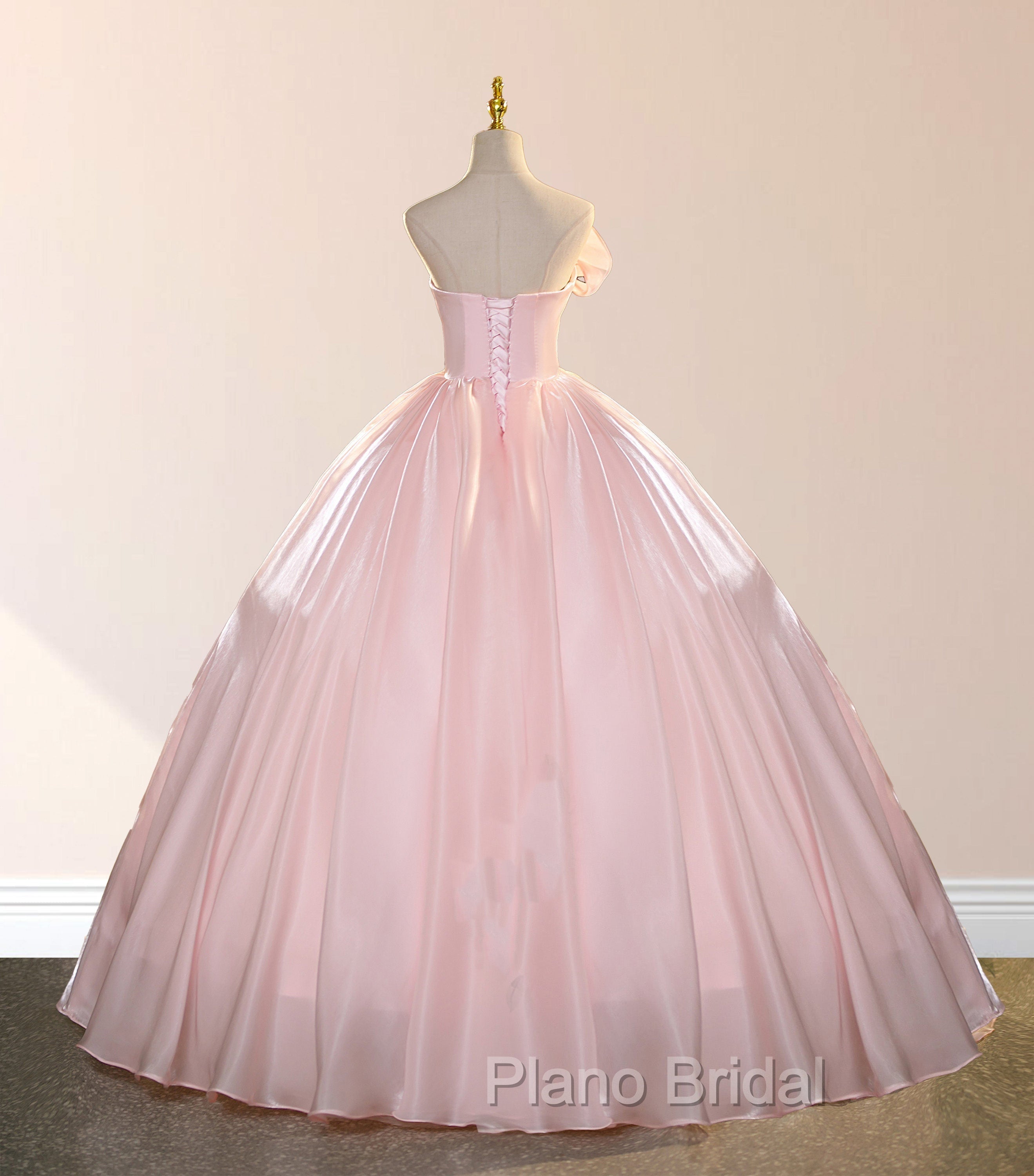 Elegant Shiny Pink Organza Ball Gown Quinceanera Dresses
