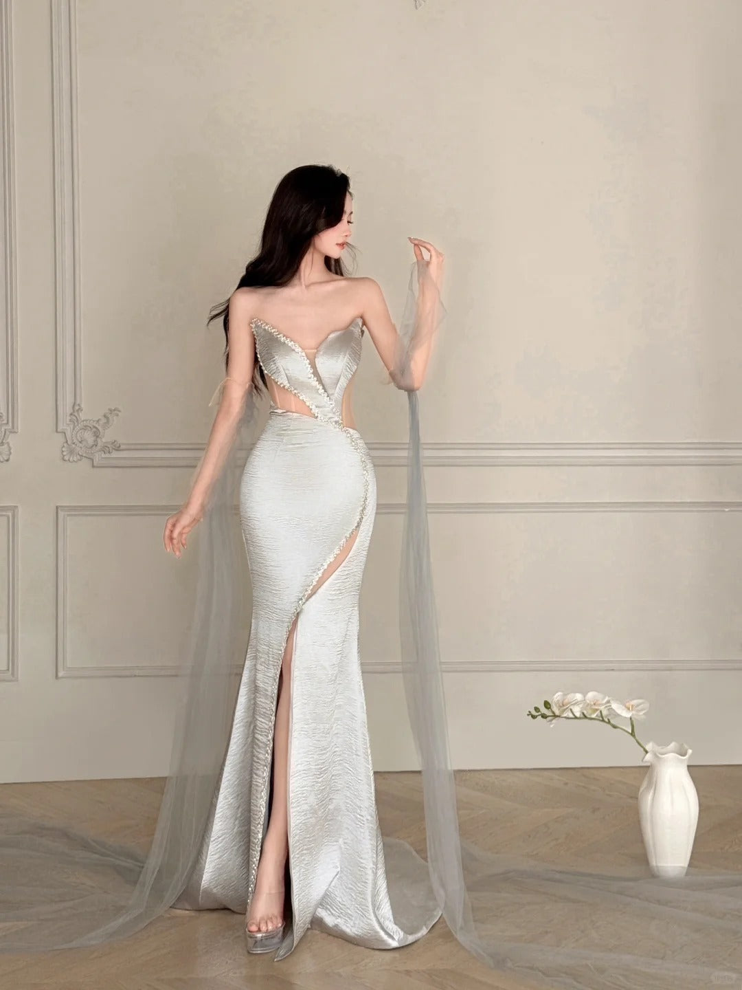 Elegant Silver-Grey Mermaid Strapless Satin Long Formal Prom Dresses