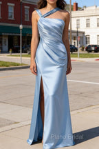Elegant Sky Blue Sheath Pleated Satin Long Bridesmaid Dress With Slit