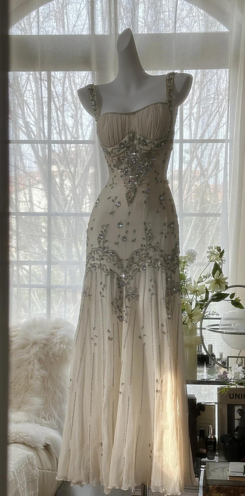 Elegant Spaghetti Straps Apricot Beaded Chiffon Mermaid Gowns Vintage Backless Formal Prom Dresses Main image