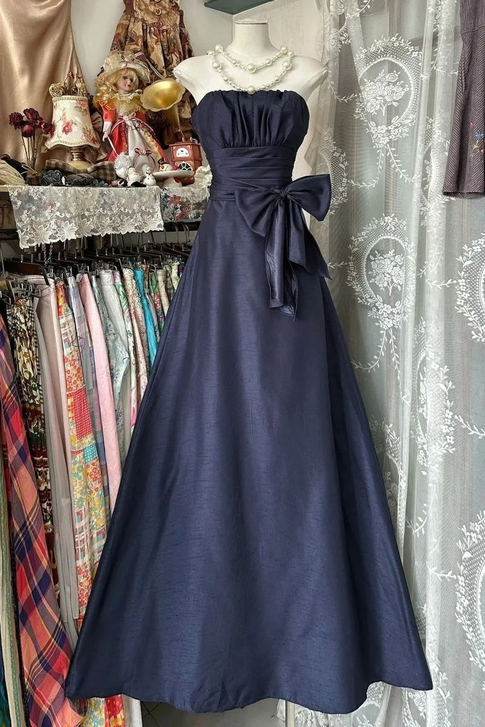 Elegant Strapless Blue Bow Sleeveless A-Line Prom Dress Main image