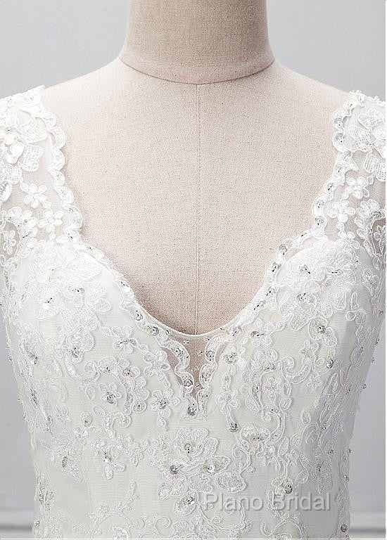 Elegant Tulle V-Neck Neckline Mermaid Wedding Dresses With Beaded Lace Appliques