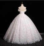 Elegant White 3D Floral Tulle Long Ball Gown Prom Dresses Sweet 16 Dresses