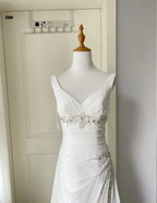 Elegant White Deep V-Neck Beaded Chiffon Formal Prom Dresses